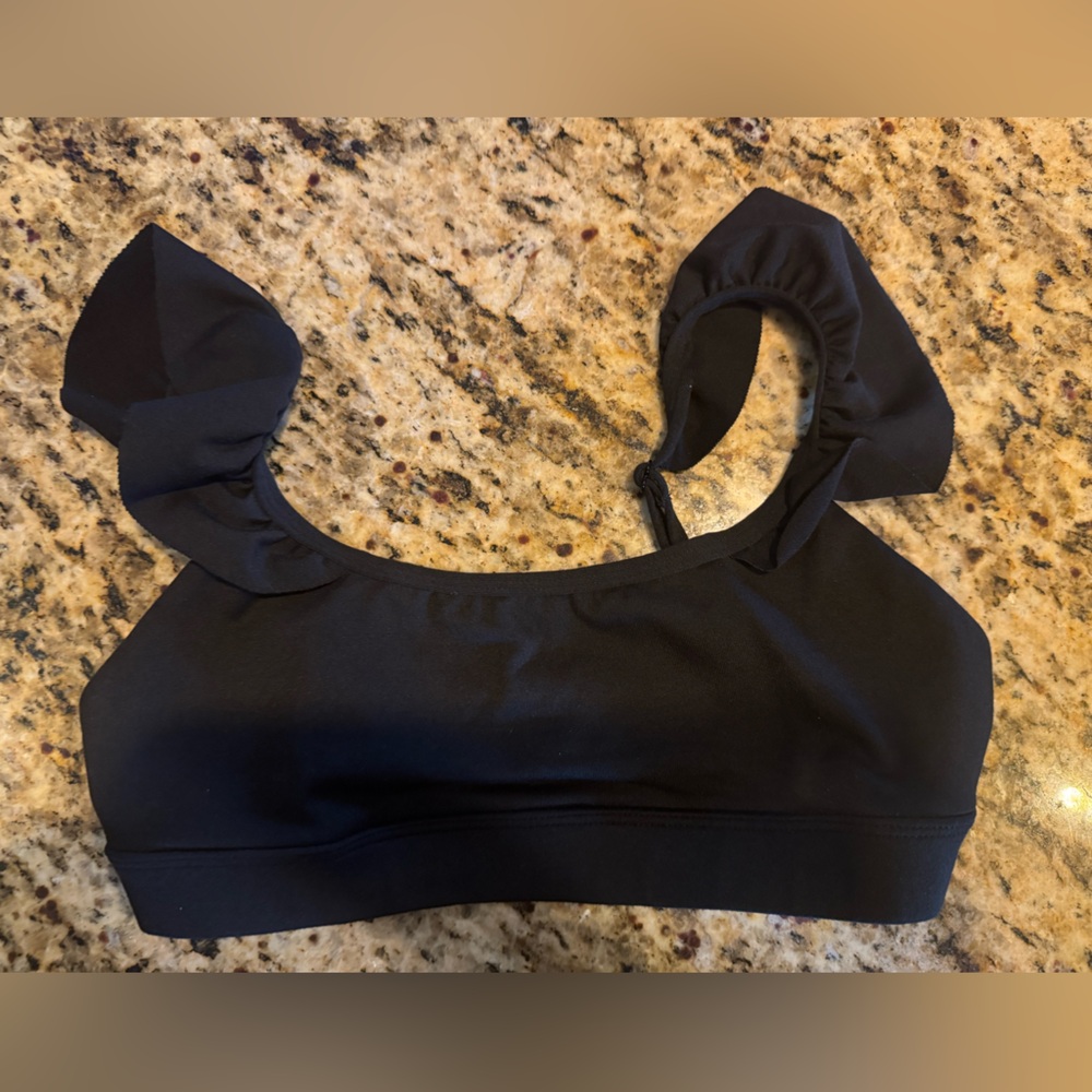 Jo + Jax  Black dance Crop Top YXL